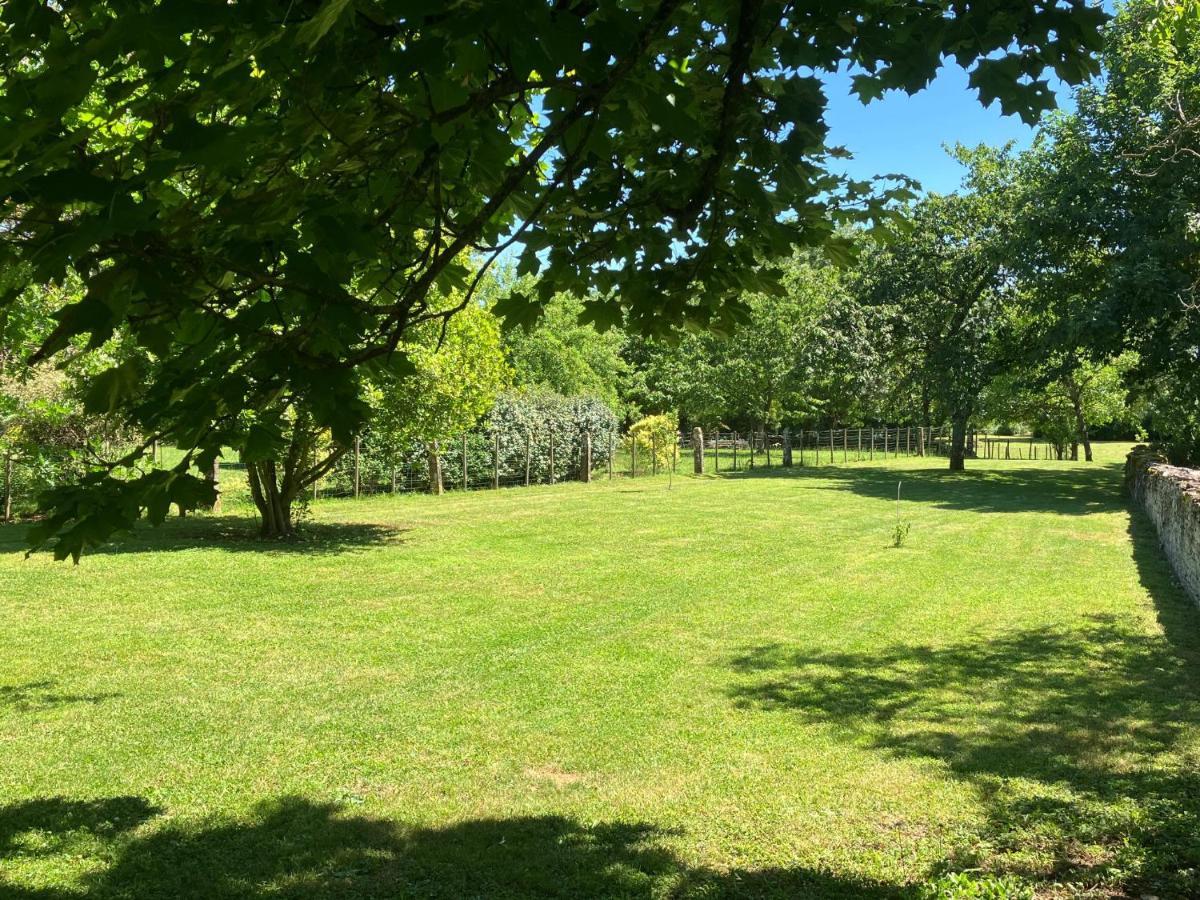 Le Clos De Quintaine Gites De Charme Clessé Buitenkant foto