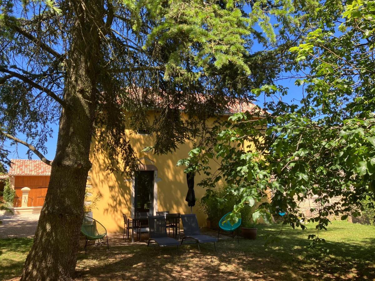 Le Clos De Quintaine Gites De Charme Clessé Buitenkant foto